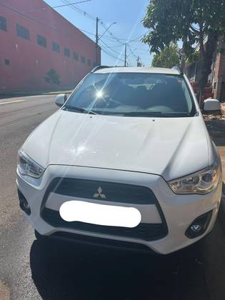 MITSUBISHI ASX 2.0 4X2 16V GASOLINA 4P AUTOMÁTICO MITSUBISHI ASX 2.0 4X2 16V GASOLINA 4P AUTOMÁTICO